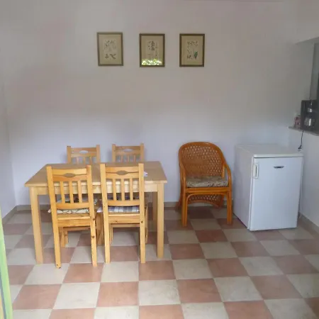 Agroger Ueduelo 3* Balatonszárszó