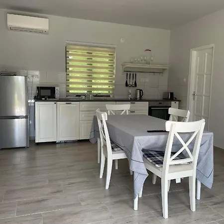 Bed & Breakfast Agroger Ueduelo *
