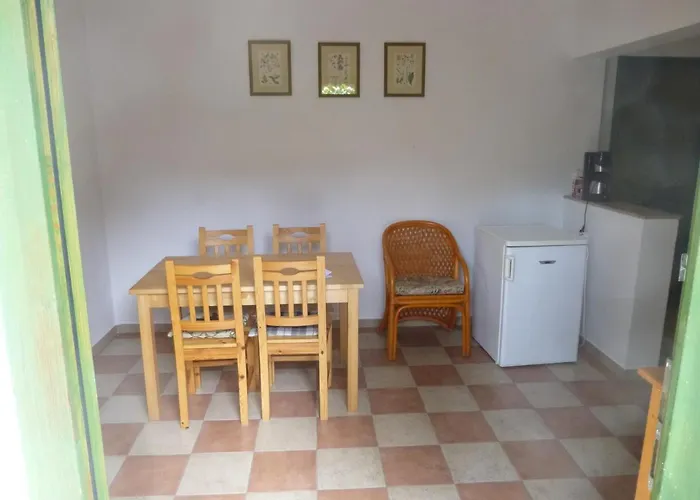 Agroger Ueduelo 3* Balatonszárszó